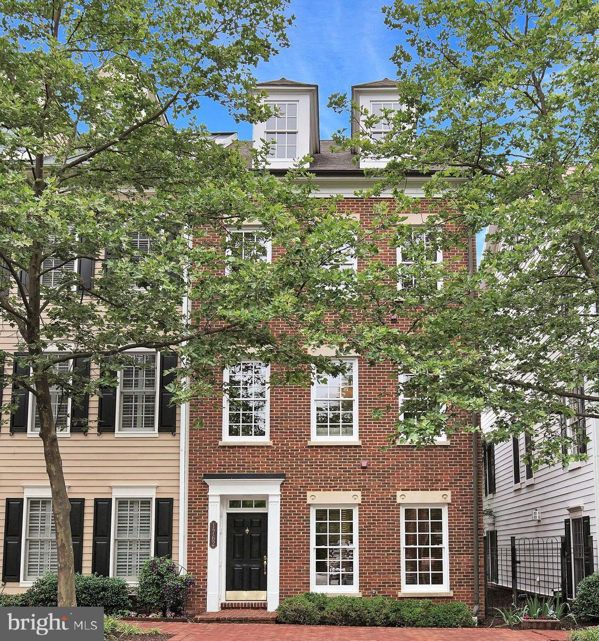 1762 Potomac Greens Dr