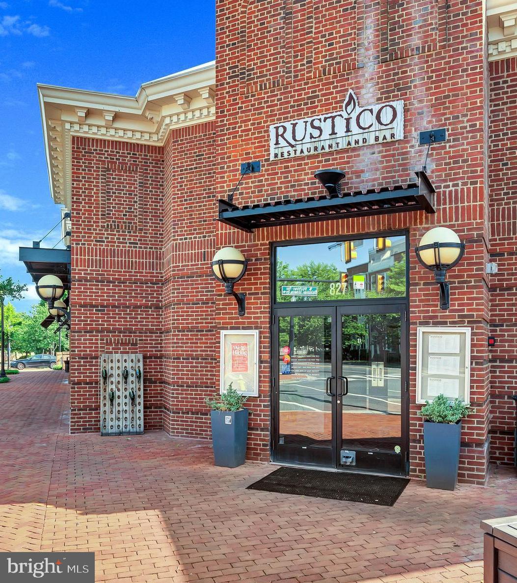 1857 Potomac Greens Dr