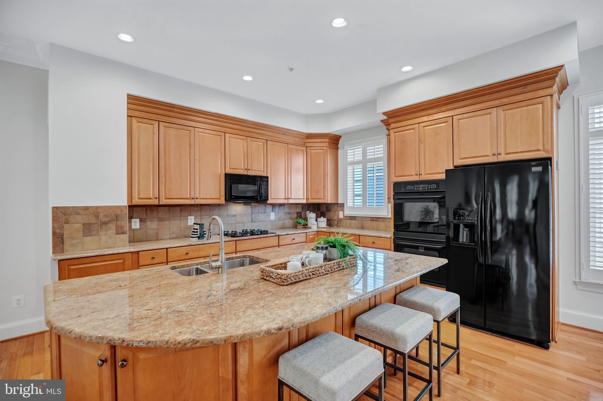 715 Carpenter Rd