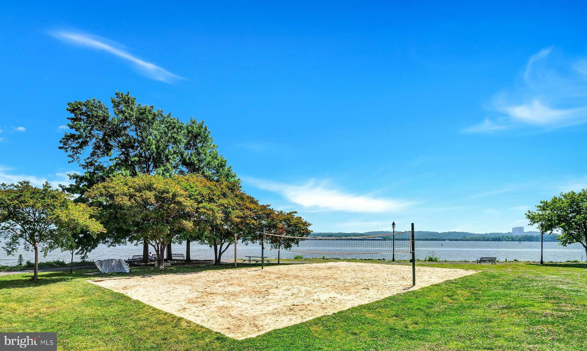 715 Carpenter Rd