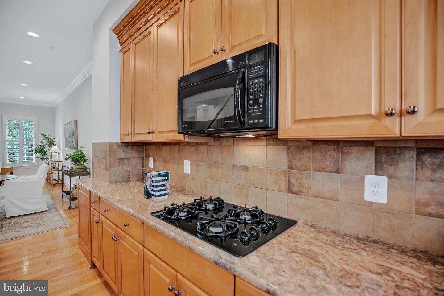 715 Carpenter Rd