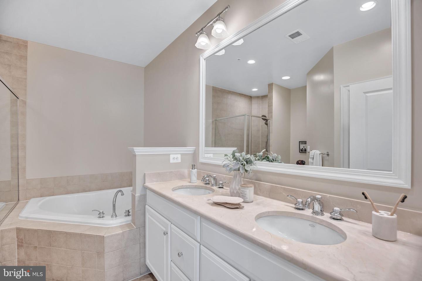 715 Carpenter Rd