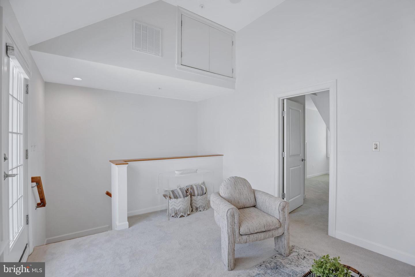 715 Carpenter Rd