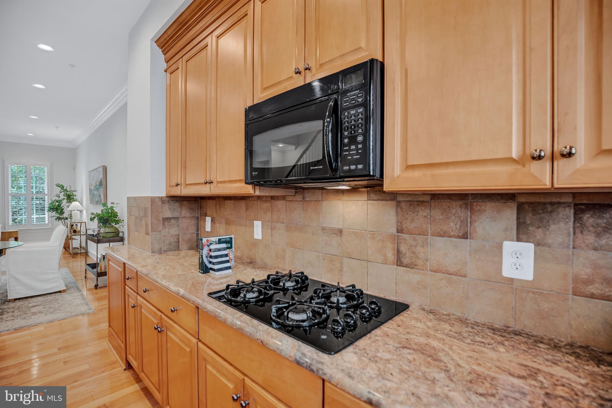 715 Carpenter Rd