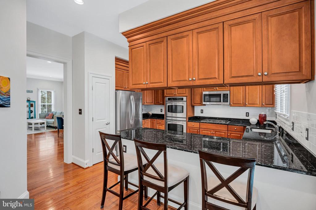 725 CARPENTER ROAD