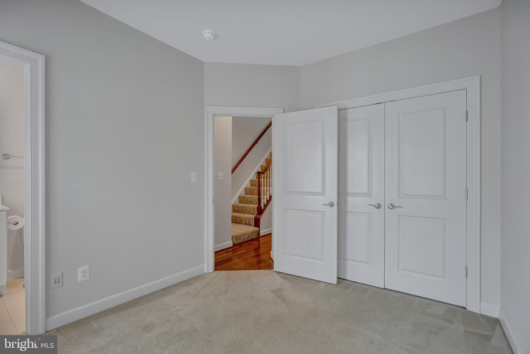 1822 POTOMAC GREENS DRIVE
