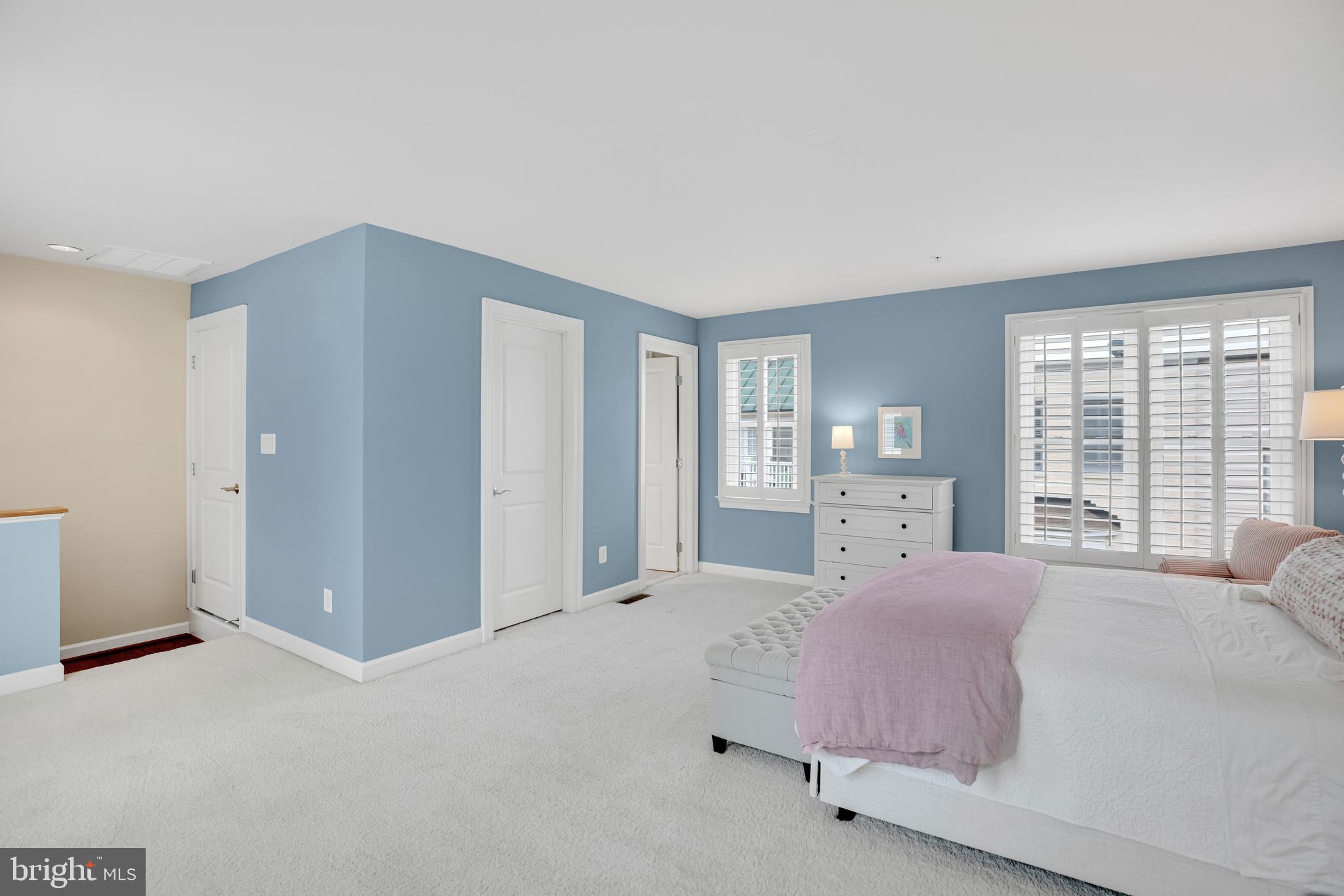 714 BRACEY LANE