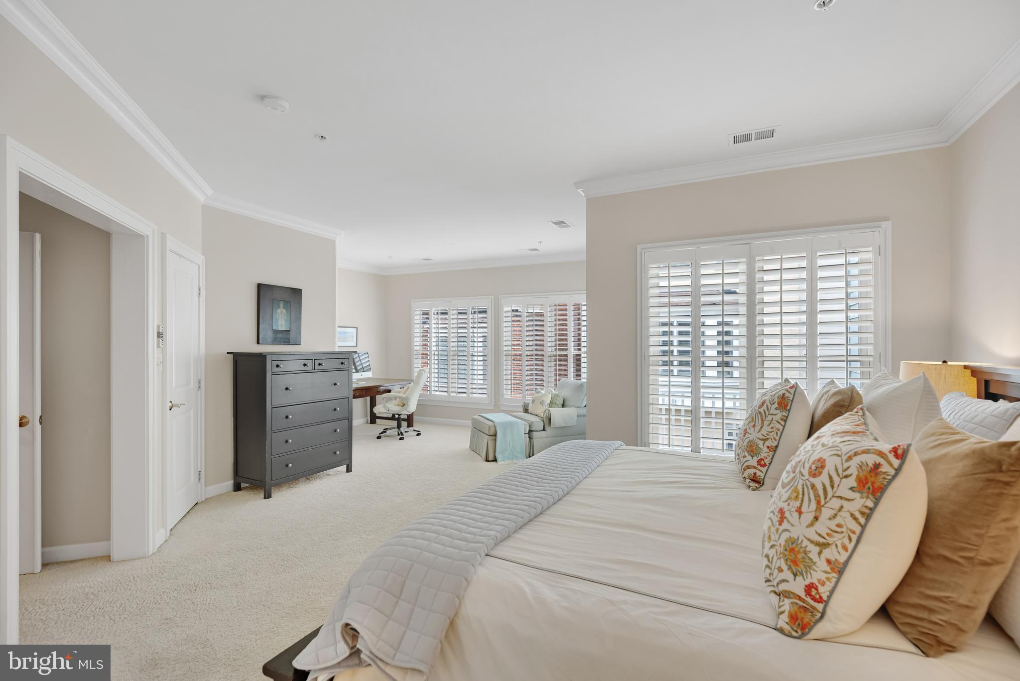 714 BRACEY LANE