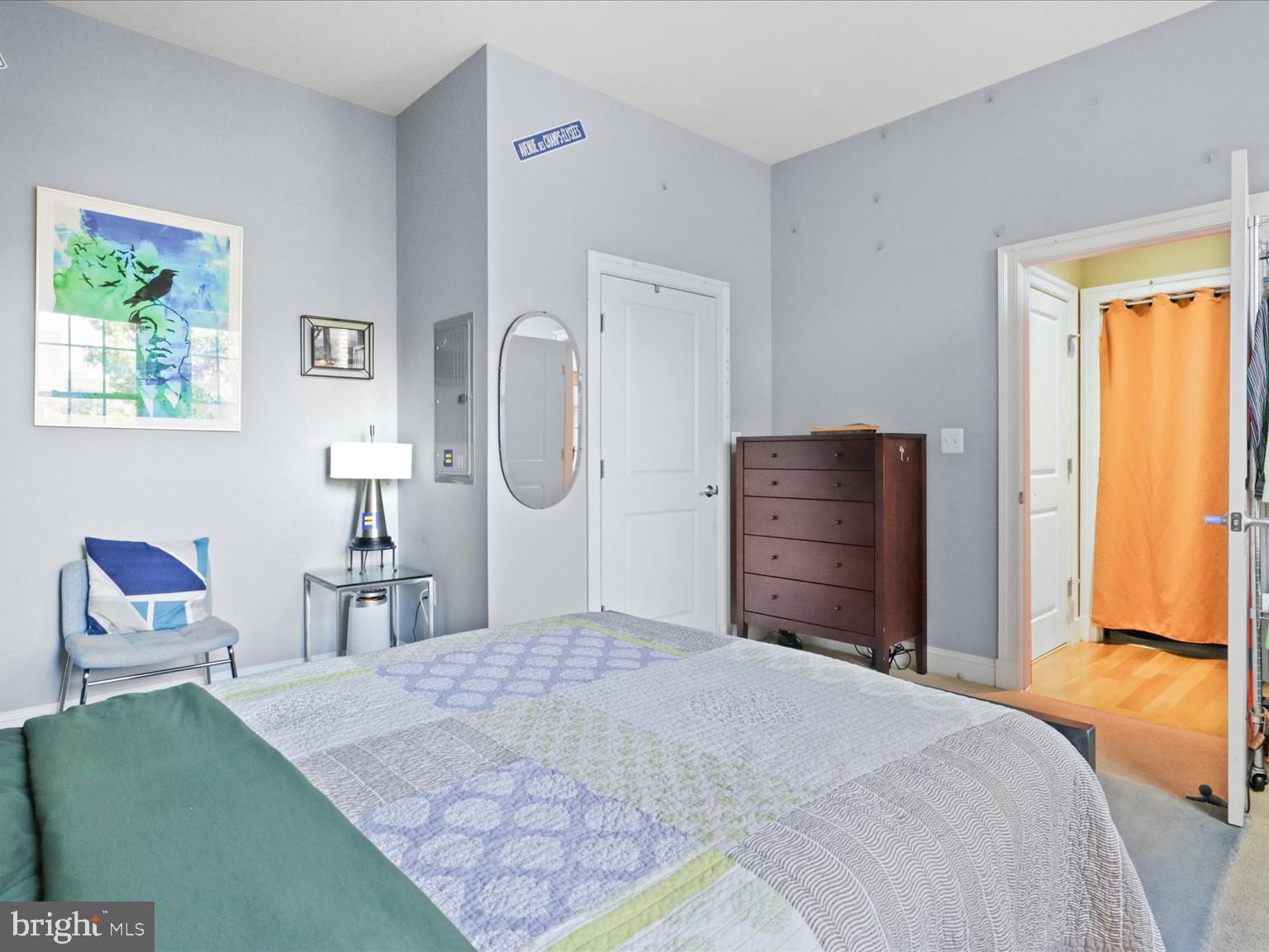 1023 N ROYAL STREET 214