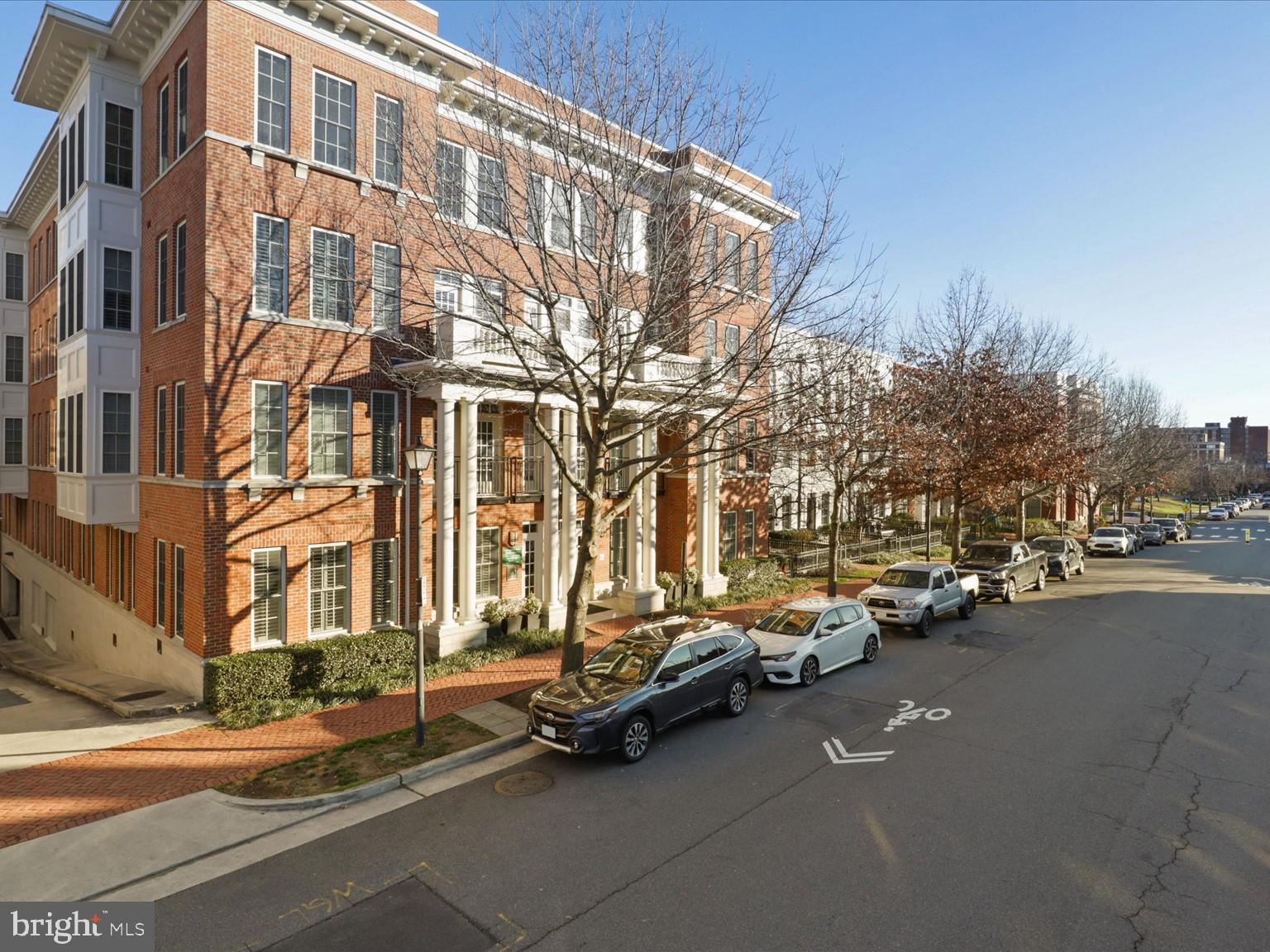 1023 N ROYAL STREET 214