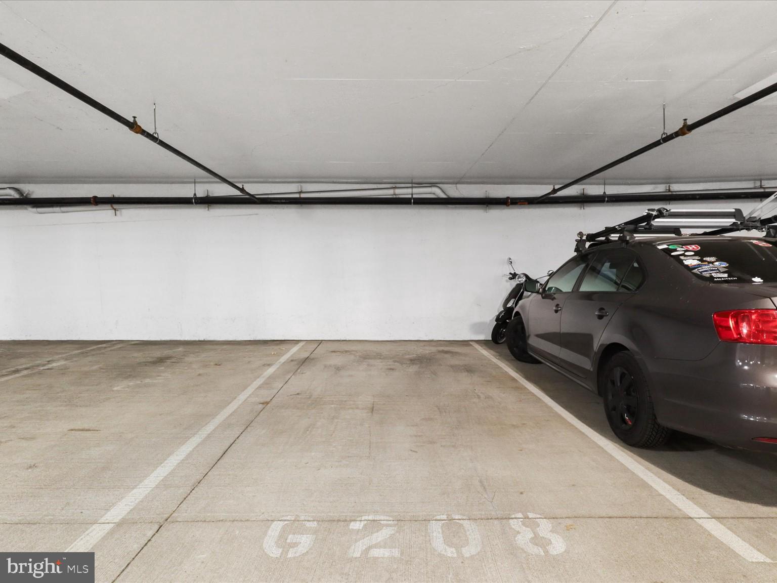 1023 N ROYAL STREET 214