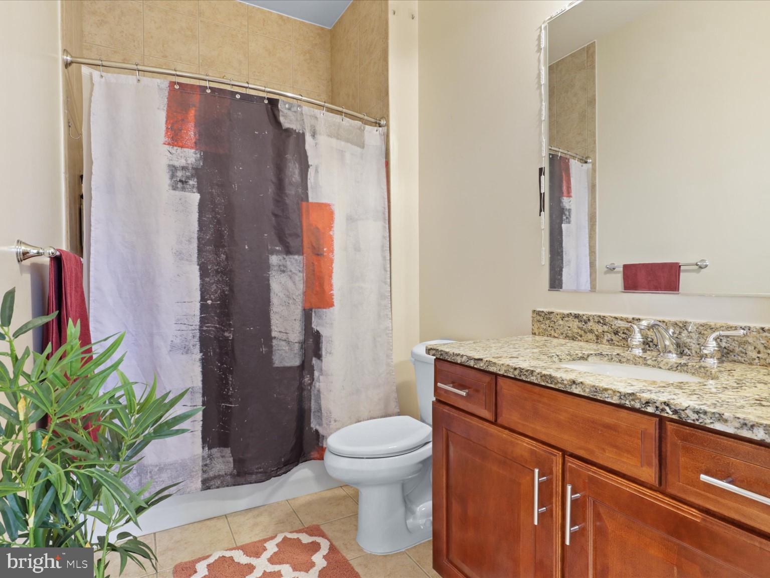 1023 N ROYAL STREET 214