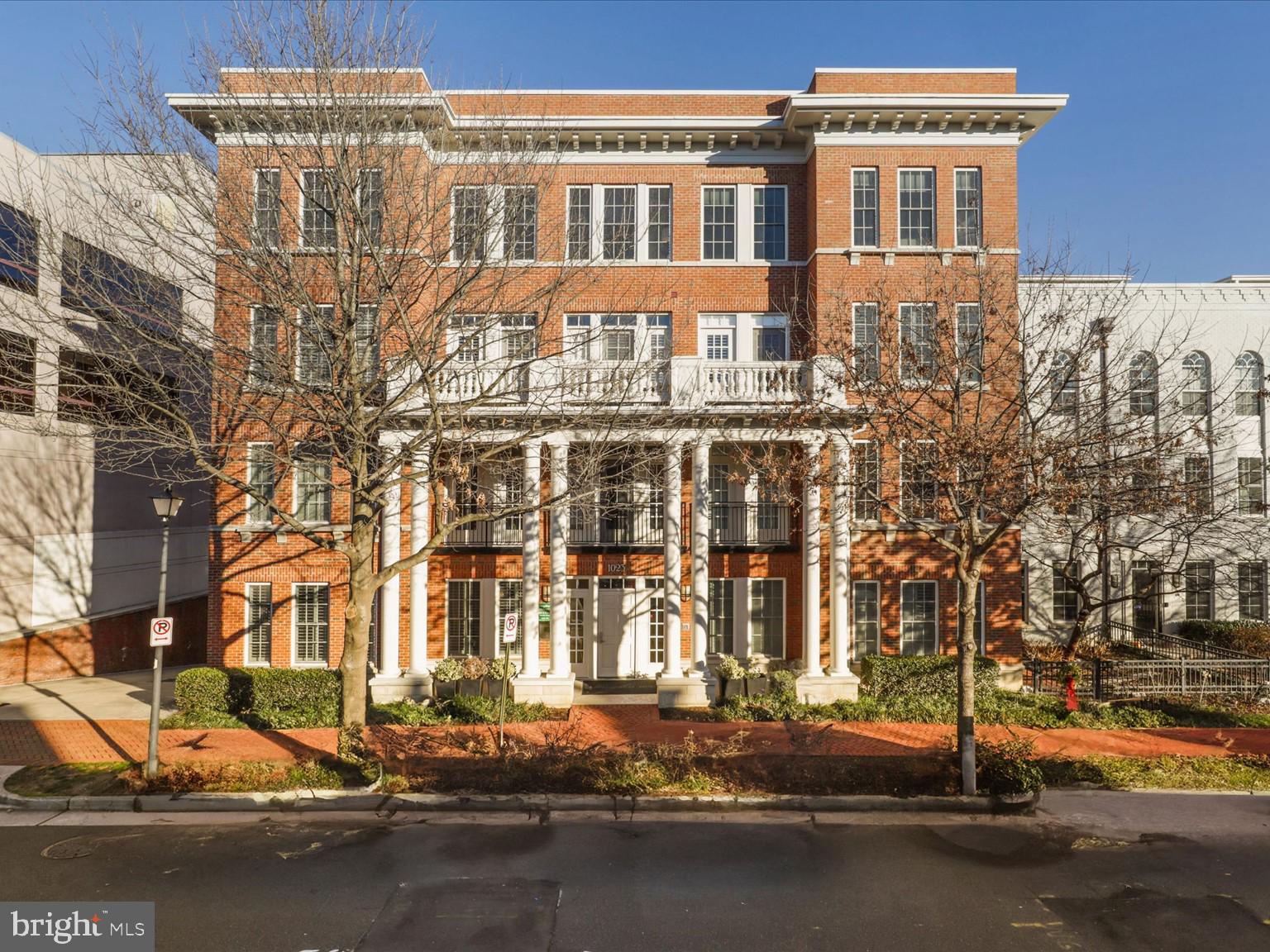 1023 N ROYAL STREET 214