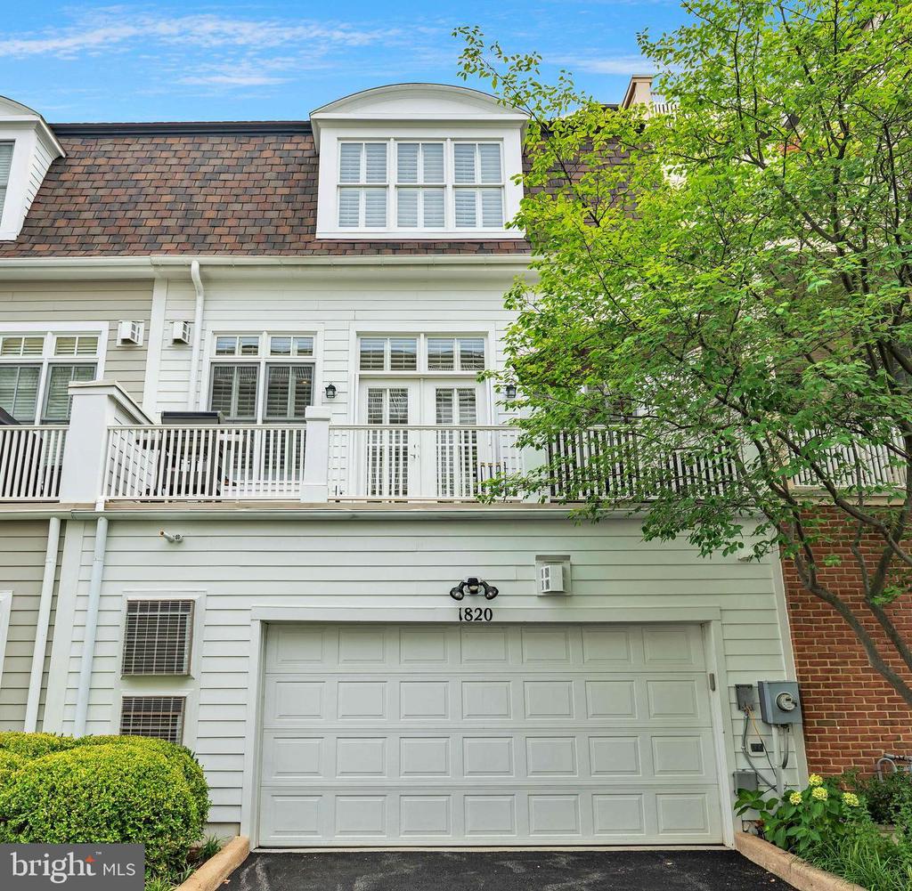 1820 CARPENTER ROAD