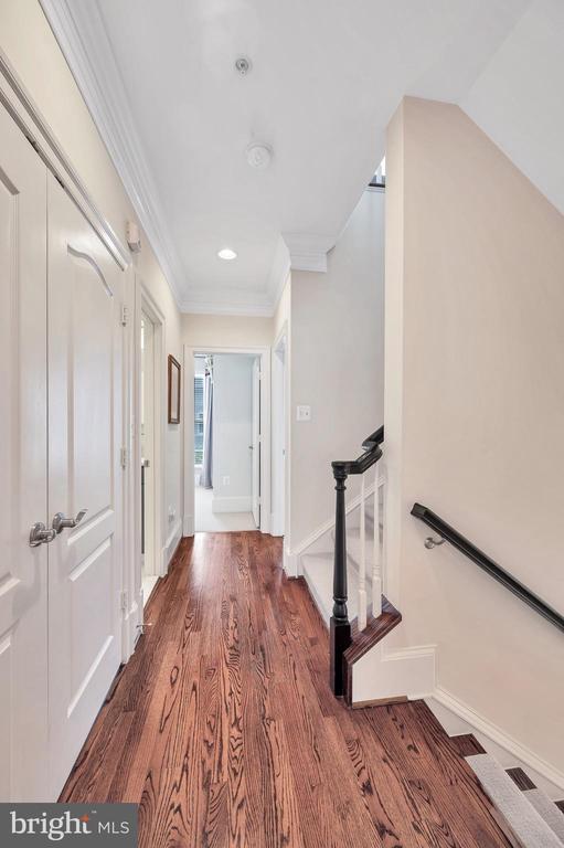 705 LYLES LANE