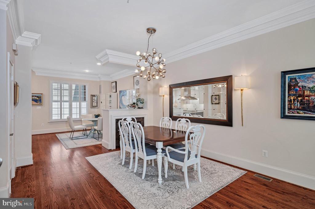 705 LYLES LANE