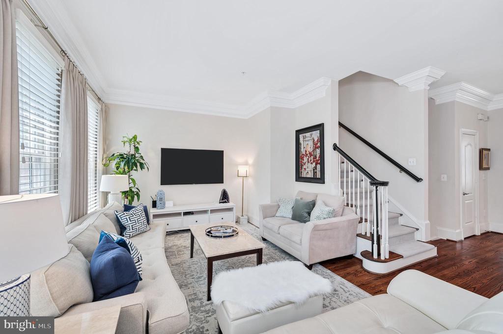 705 LYLES LANE