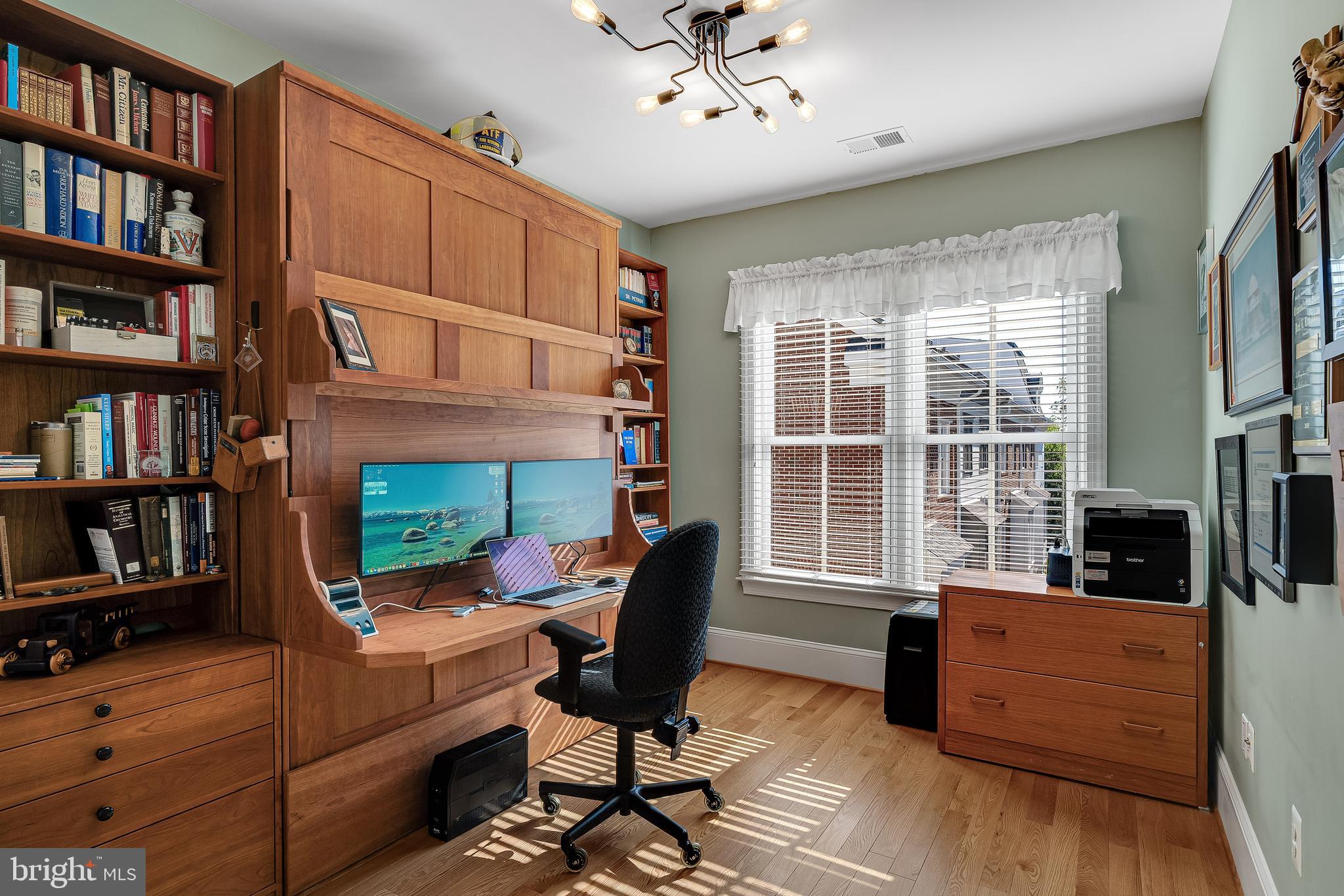 1769 POTOMAC GREENS DRIVE