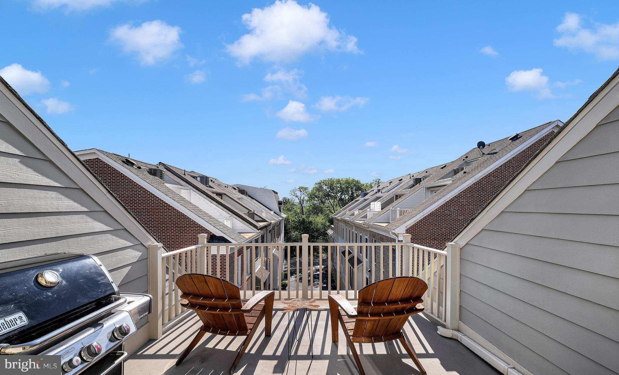 1769 POTOMAC GREENS DRIVE