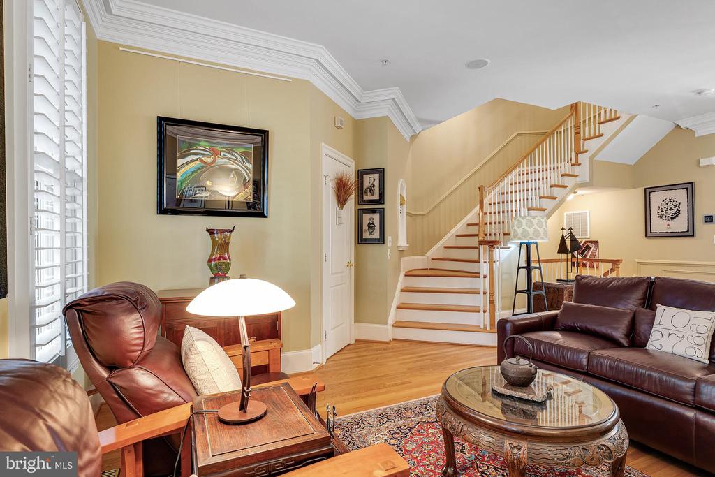1769 POTOMAC GREENS DRIVE