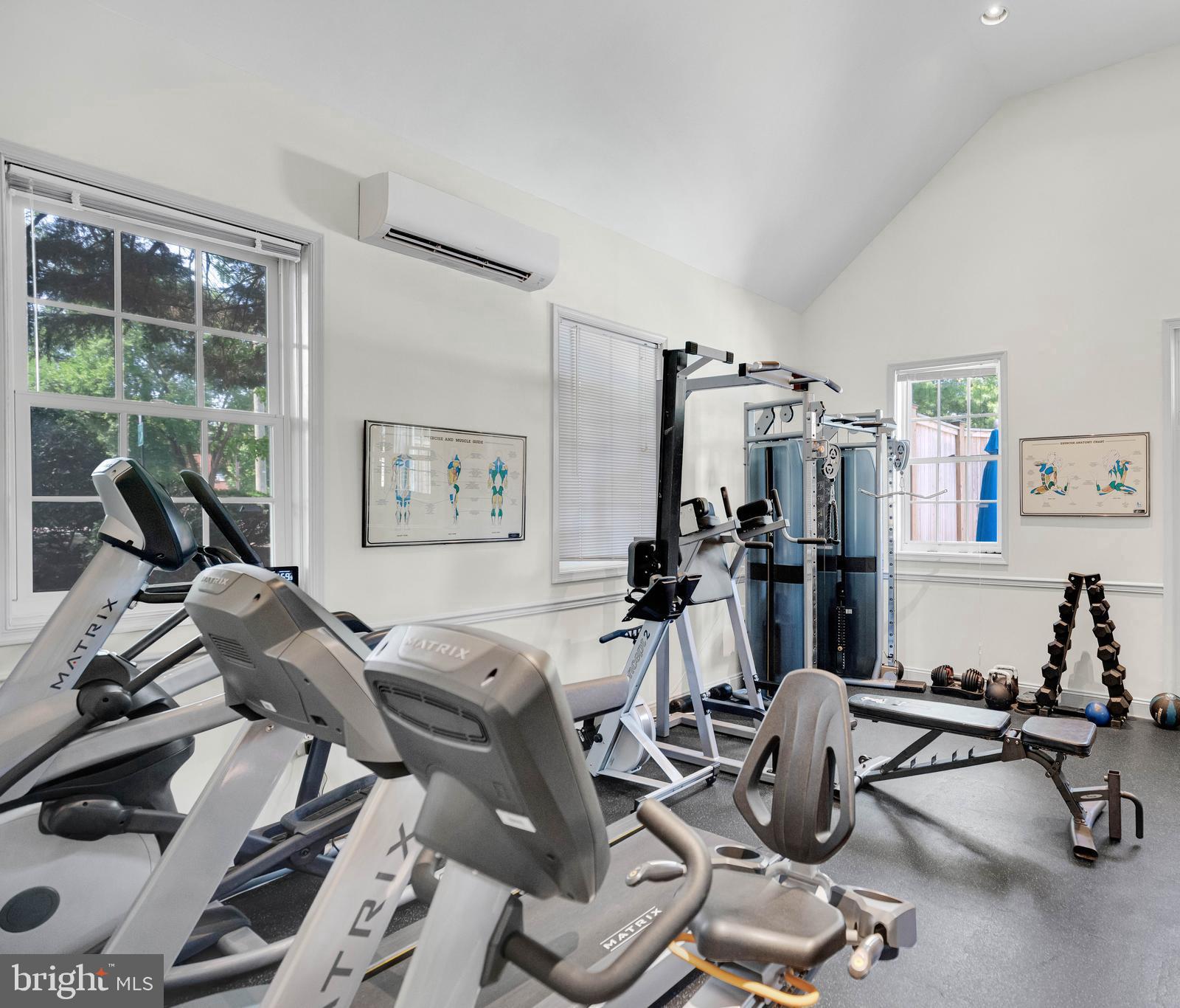 1700 W ABINGDON DRIVE 203