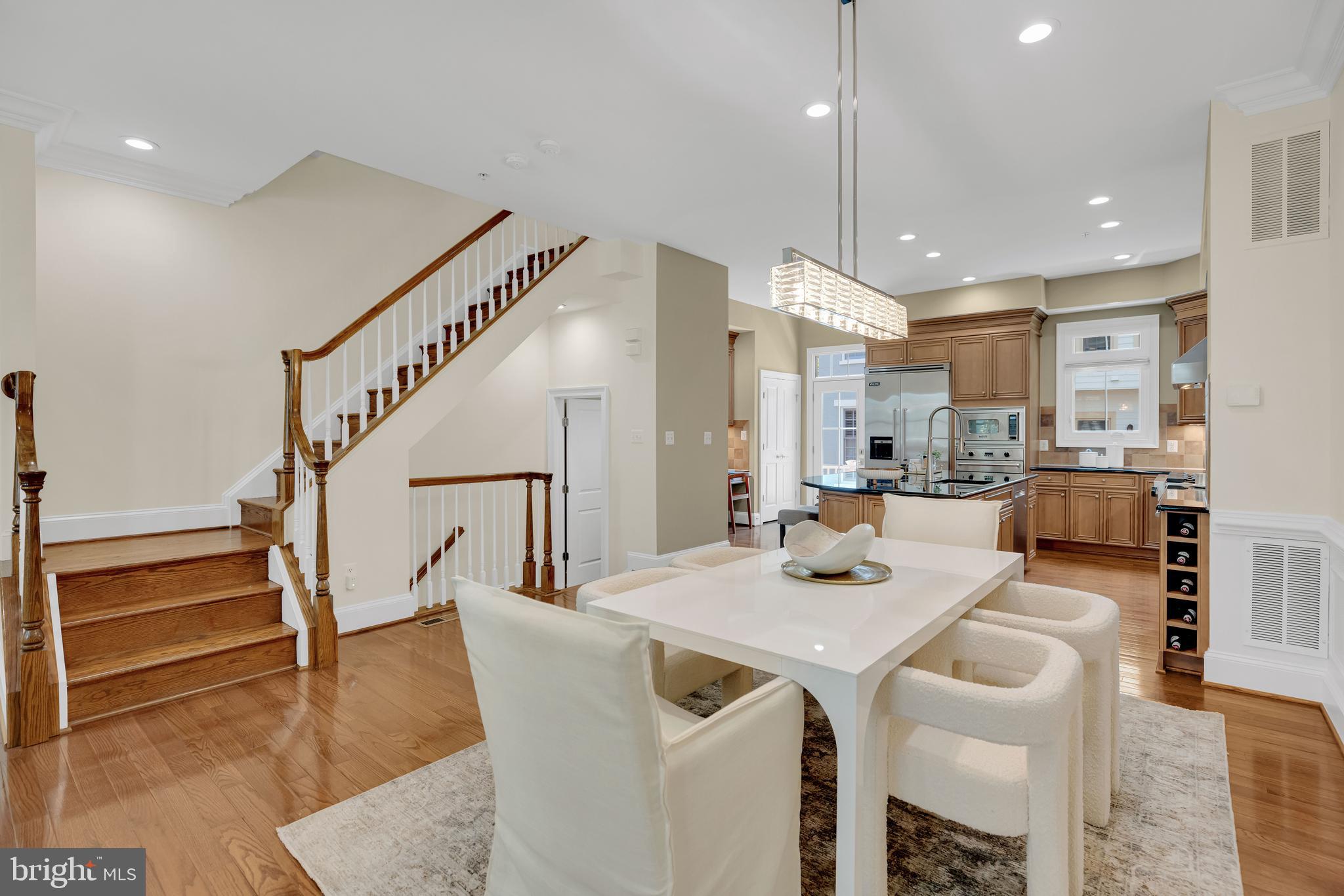 1818 POTOMAC GREENS DRIVE