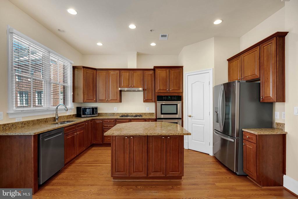 1730 CARPENTER ROAD