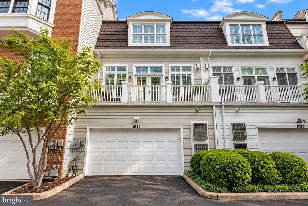1822 CARPENTER ROAD