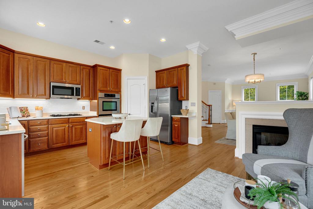 1722 POTOMAC GREENS DRIVE