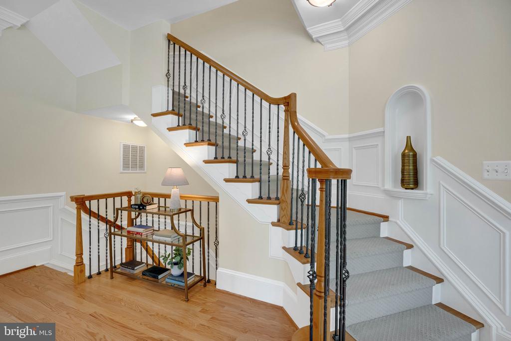 1722 POTOMAC GREENS DRIVE