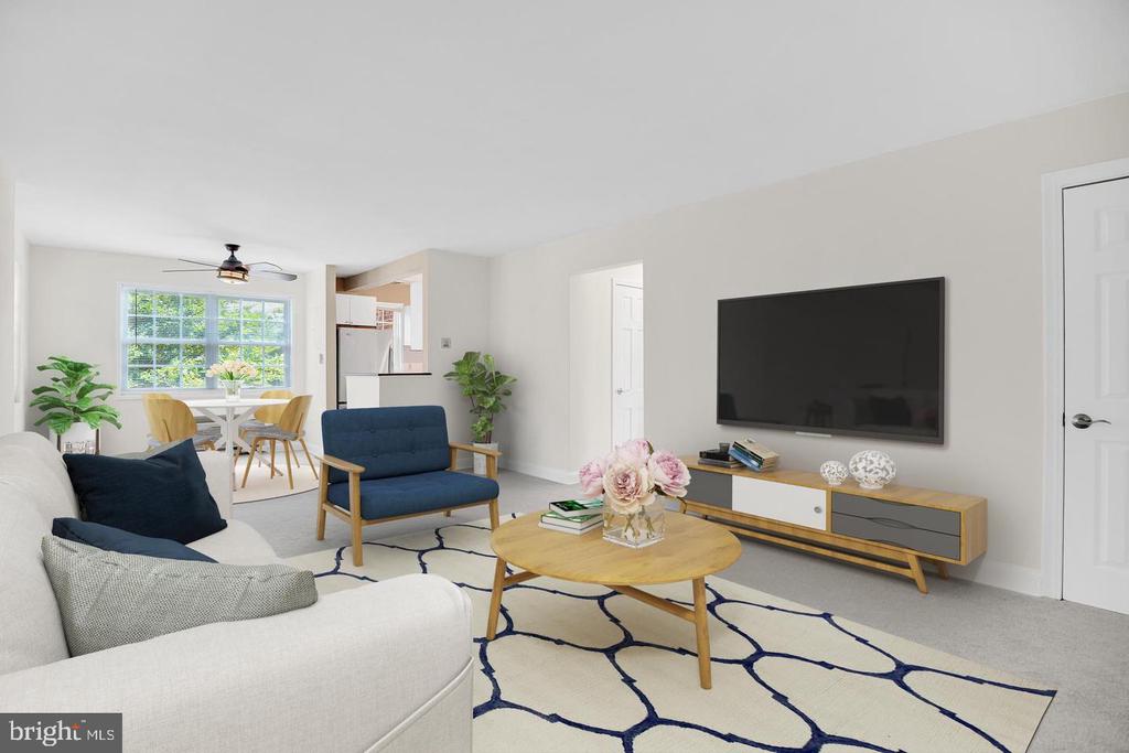 1700 W ABINGDON DRIVE Unit: 203