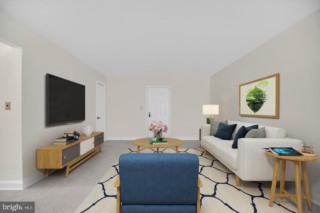 1700 W ABINGDON DRIVE Unit: 203