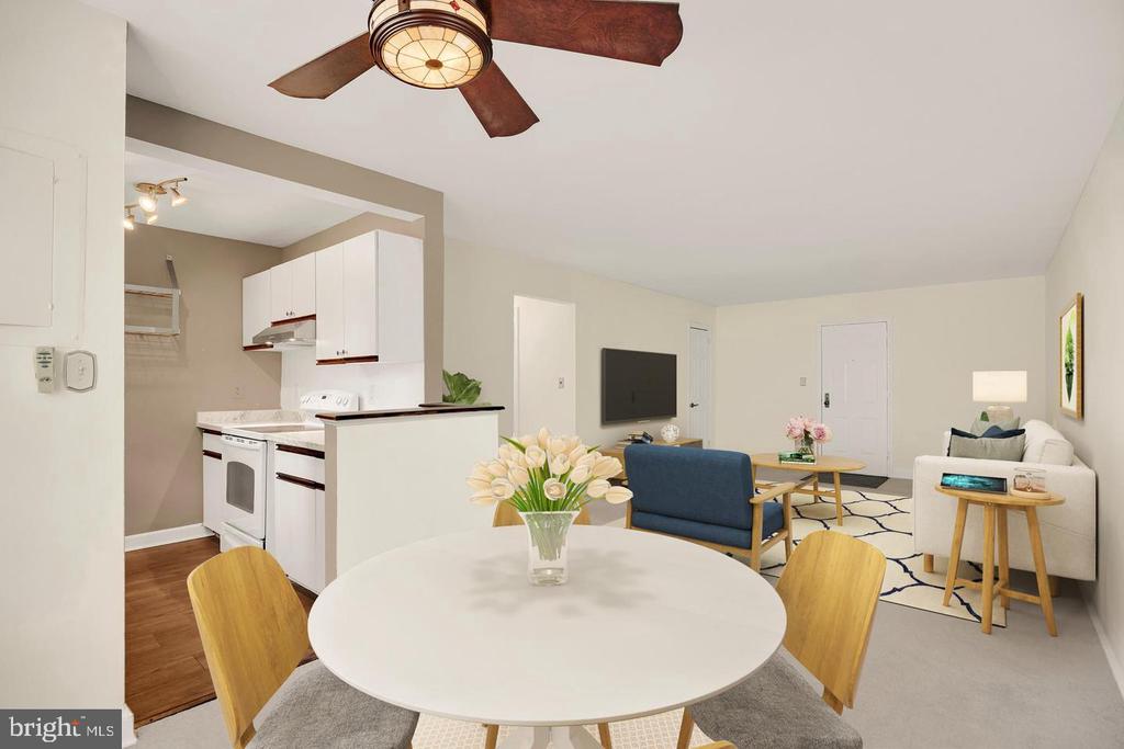1700 W ABINGDON DRIVE Unit: 203