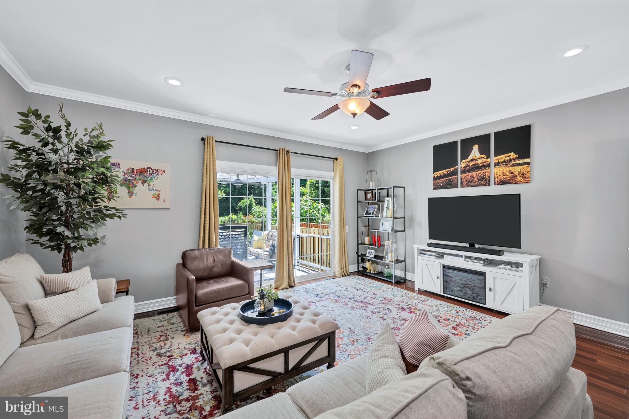 3706 Hampton Ct