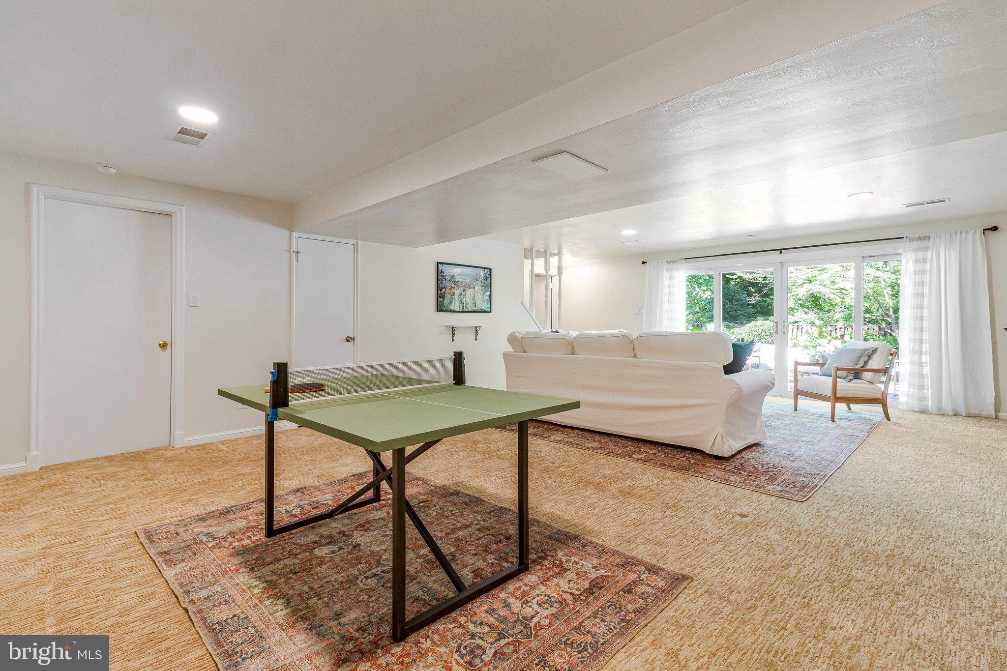 7123 PARK TERRACE DRIVE