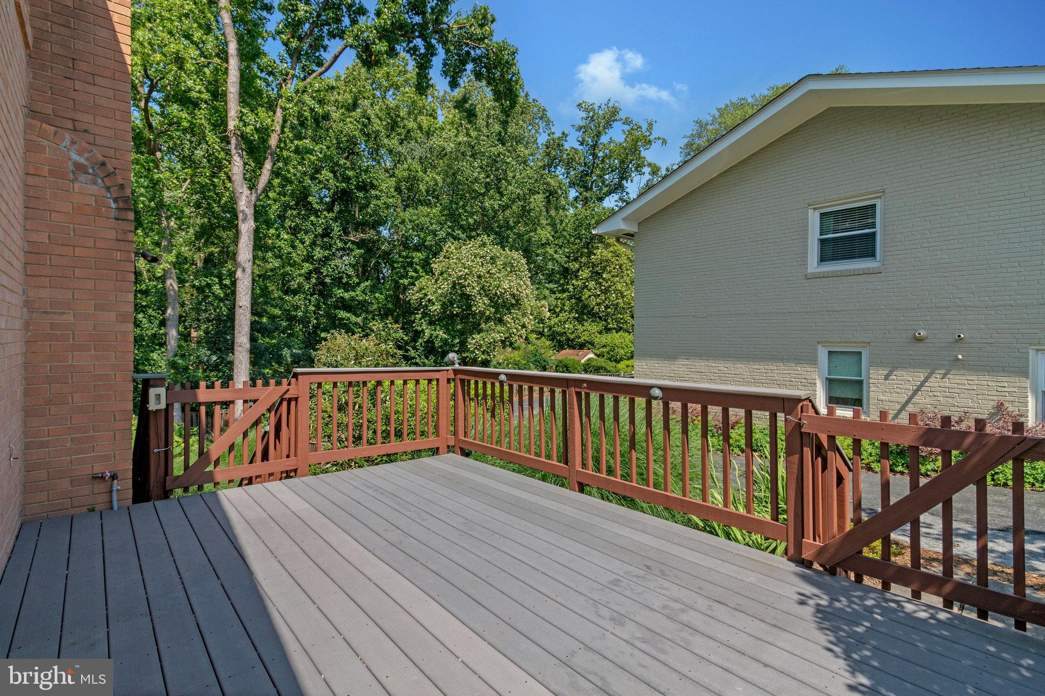 7123 PARK TERRACE DRIVE