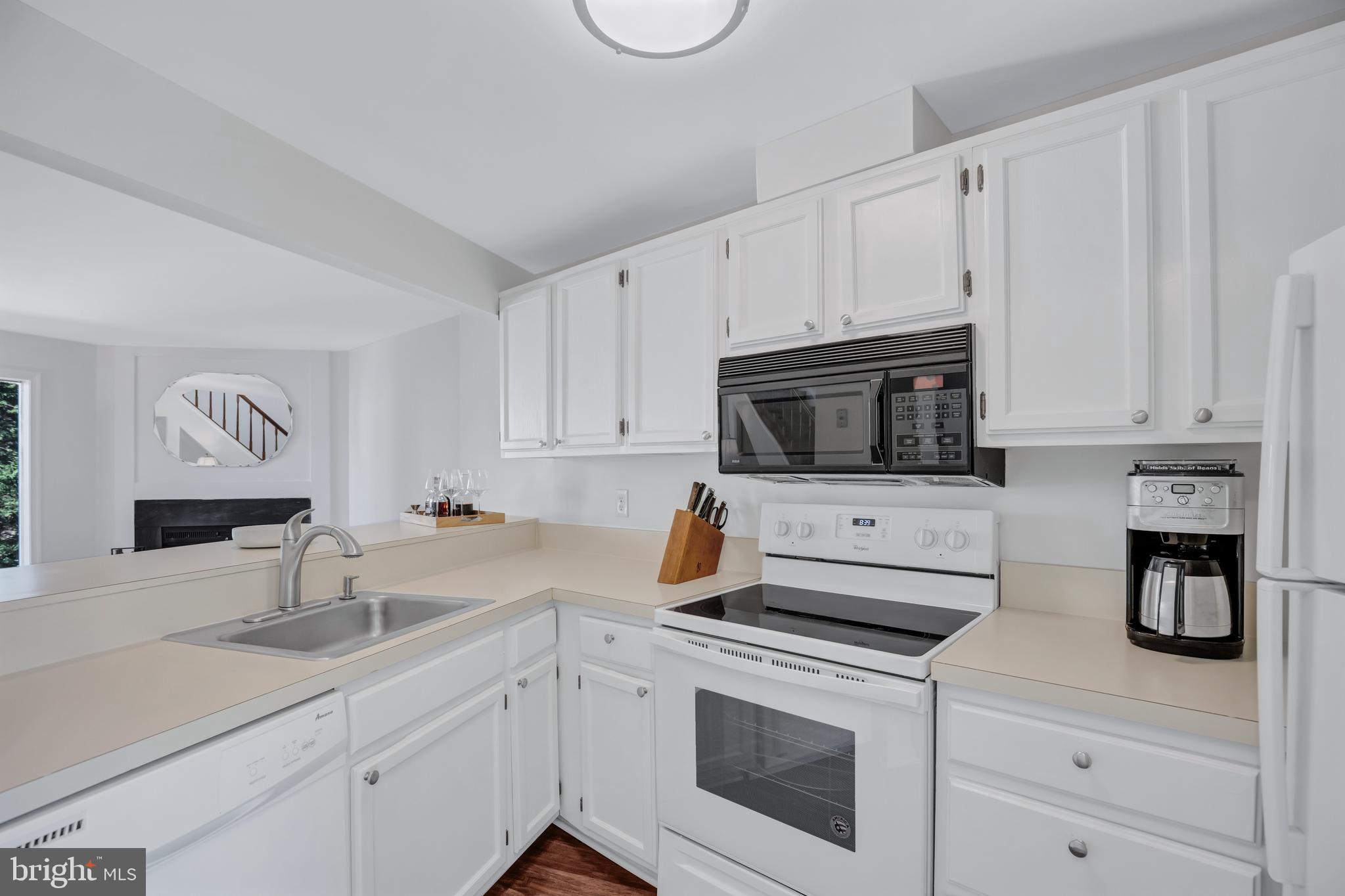 6190 Little Valley Way