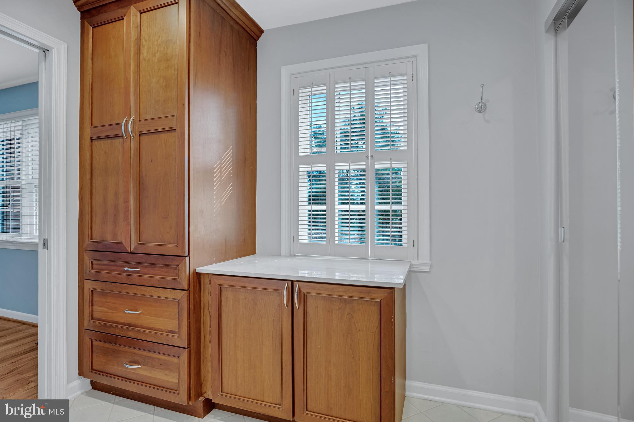 1840 GOLF VIEW COURT