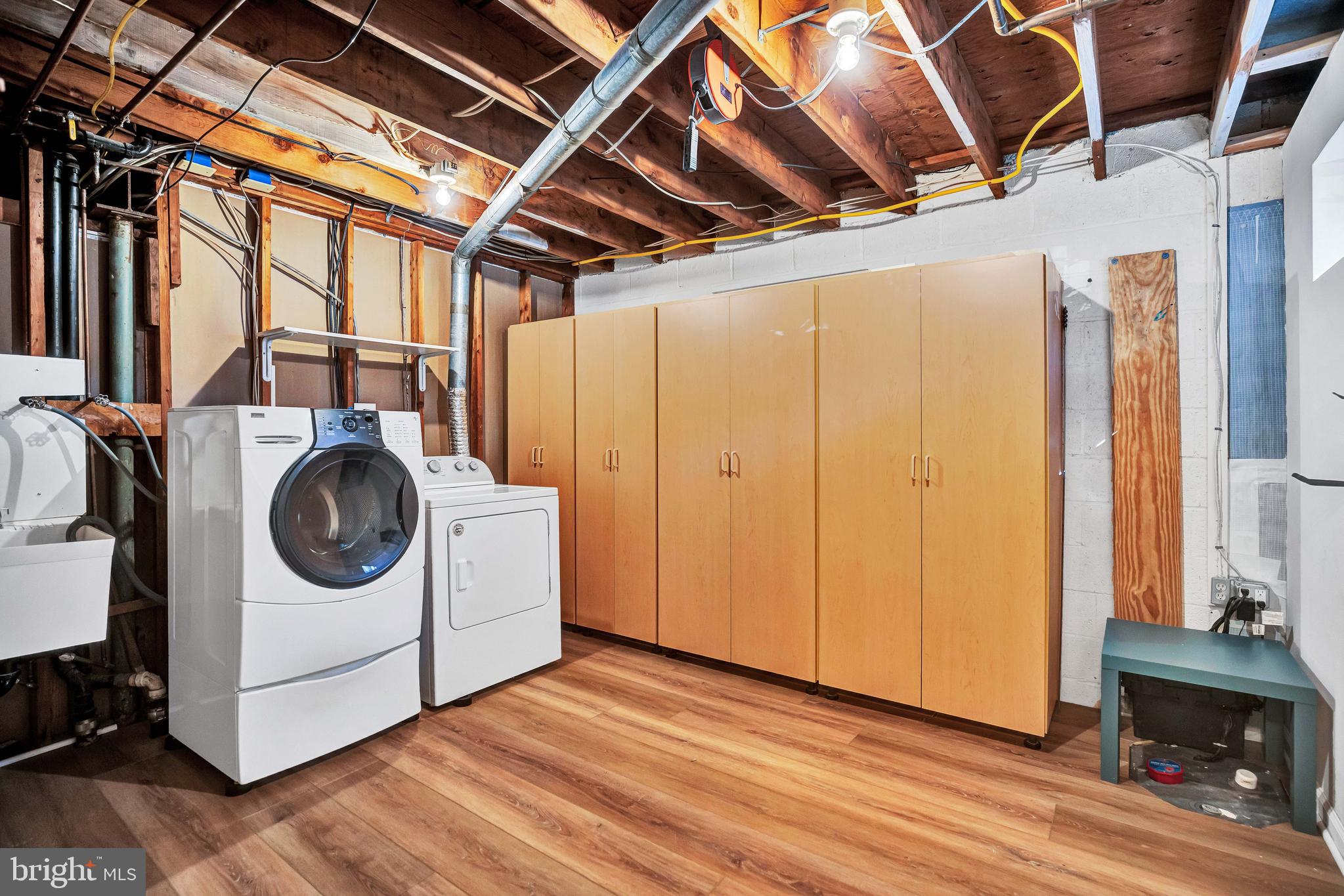 1840 GOLF VIEW COURT