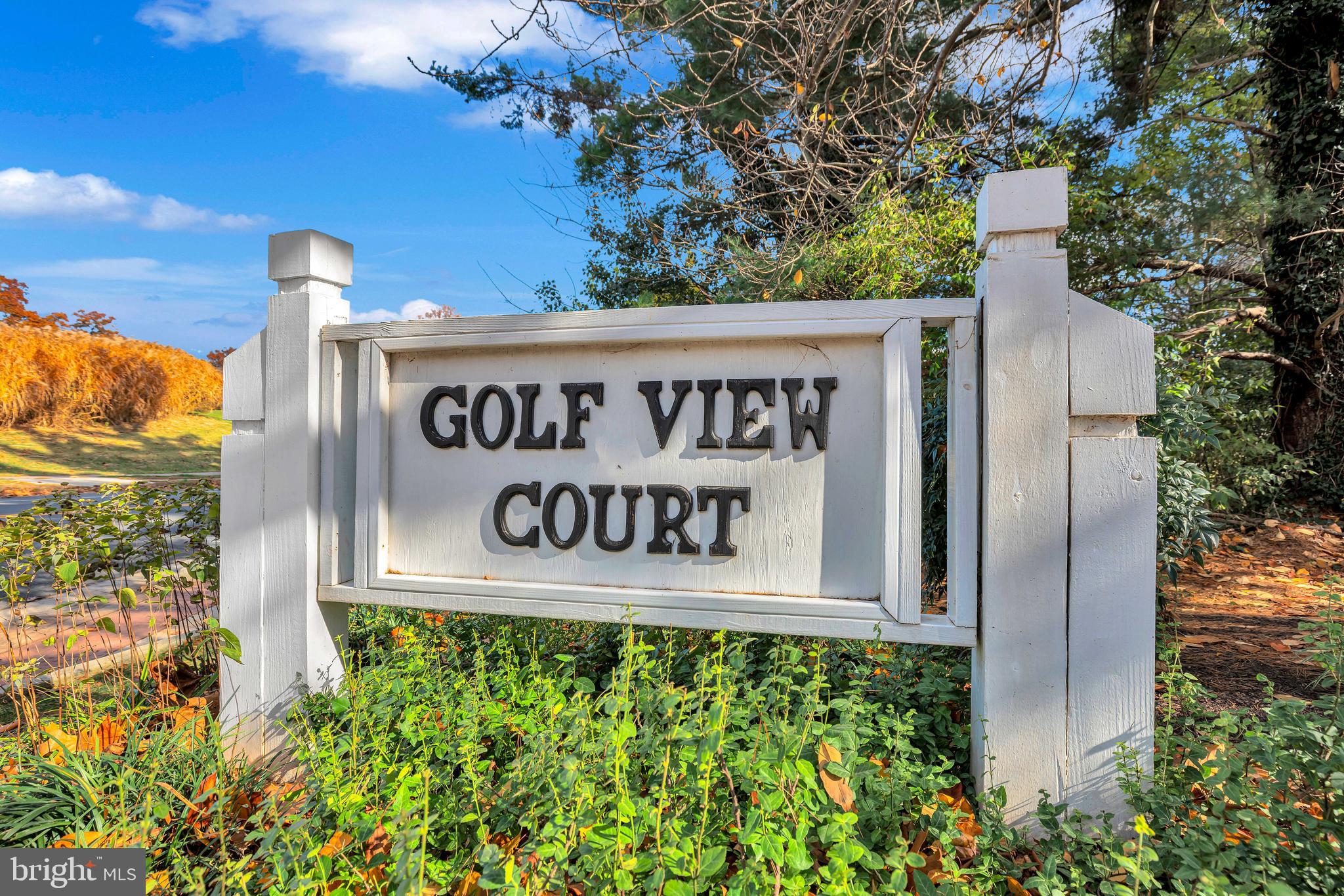 1840 GOLF VIEW COURT