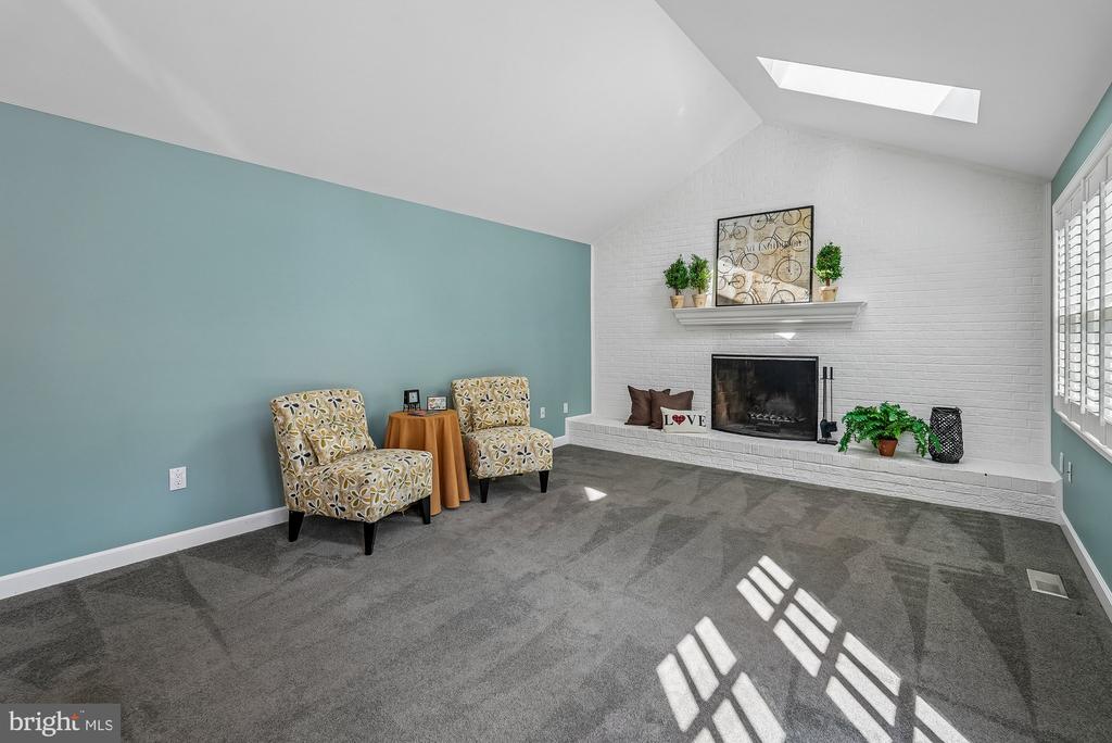 12771 FLAT MEADOW LANE