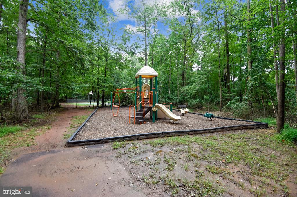 12771 FLAT MEADOW LANE