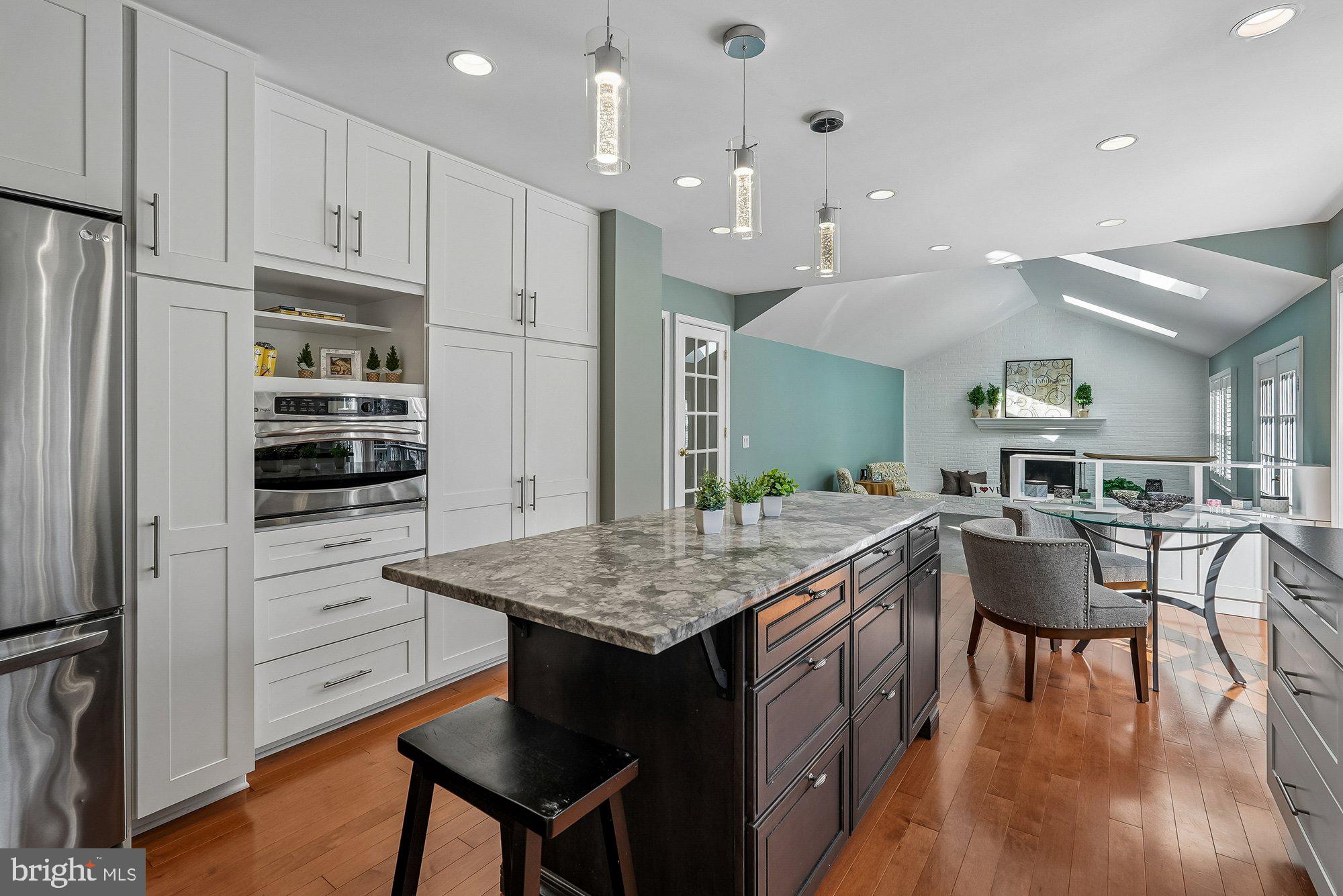 12771 FLAT MEADOW LANE
