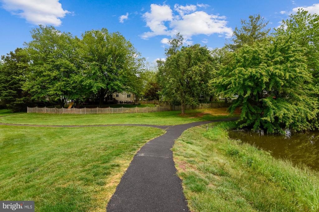 12771 FLAT MEADOW LANE
