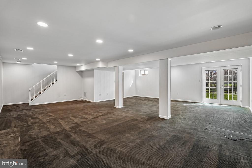 12771 FLAT MEADOW LANE