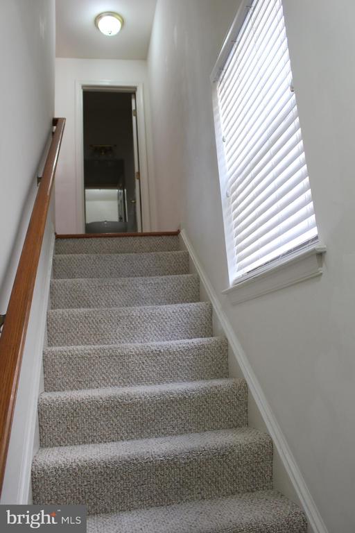 7337 OLDHAM LEEDS WAY