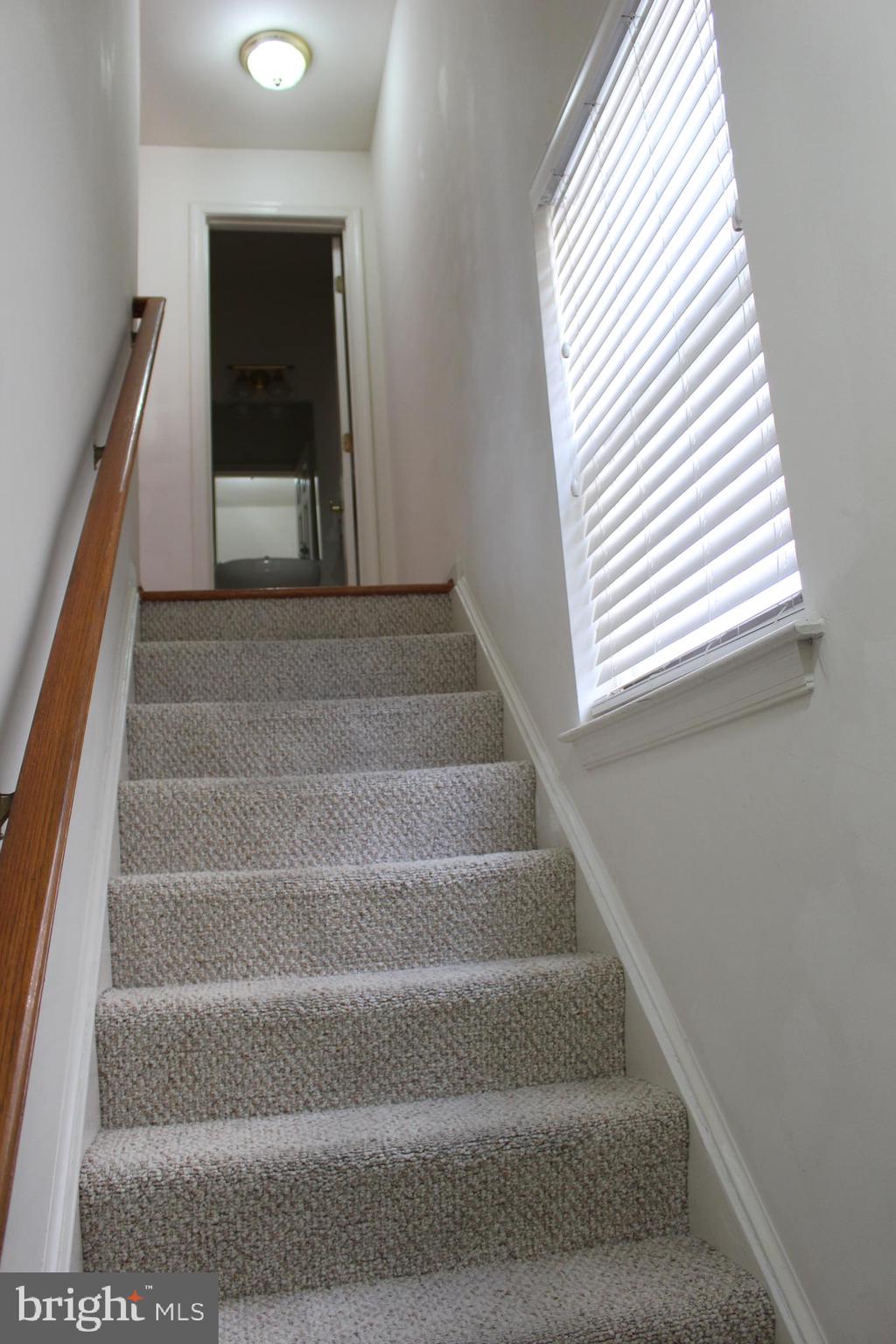 7337 OLDHAM LEEDS WAY