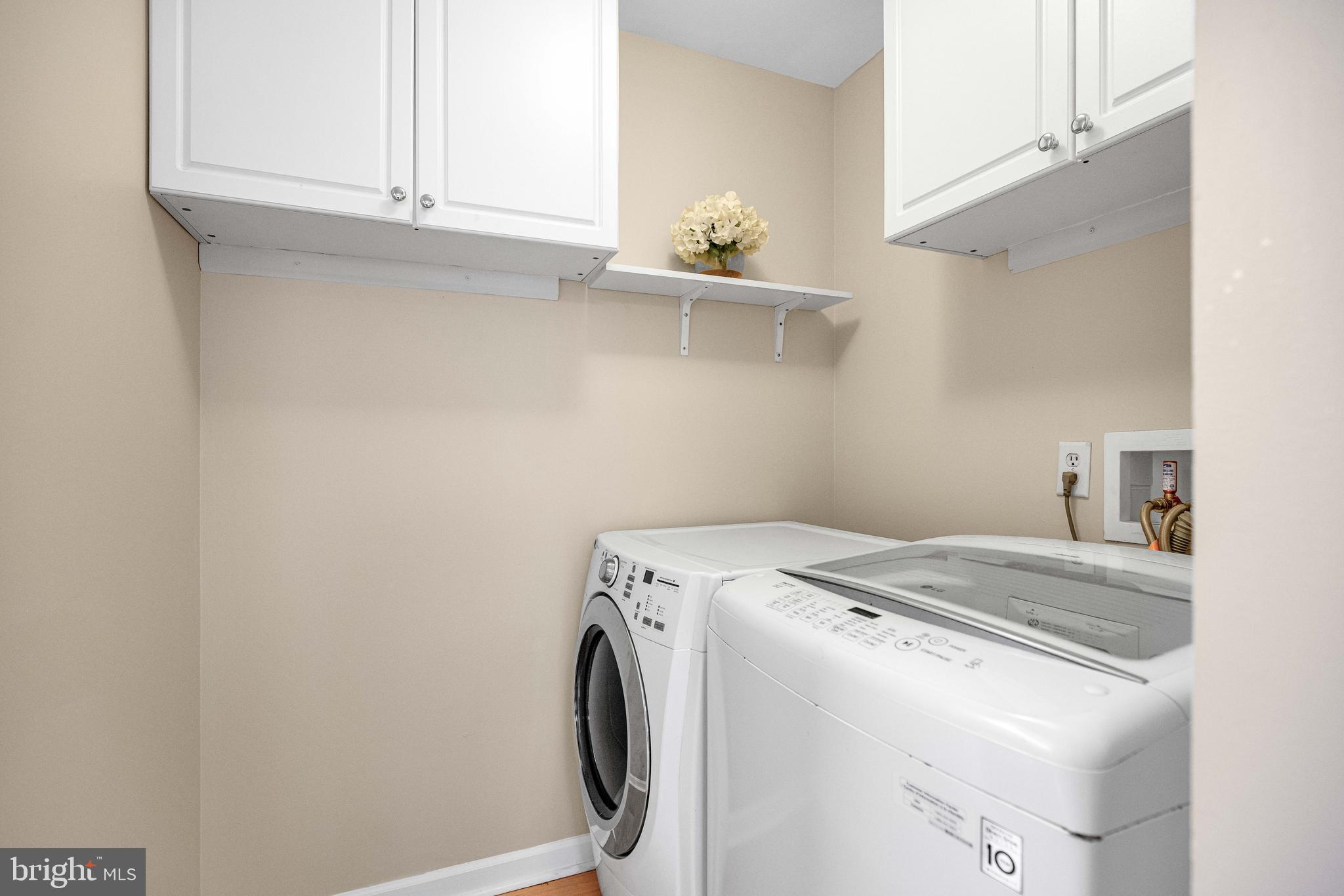 15262 LARKSPUR LANE