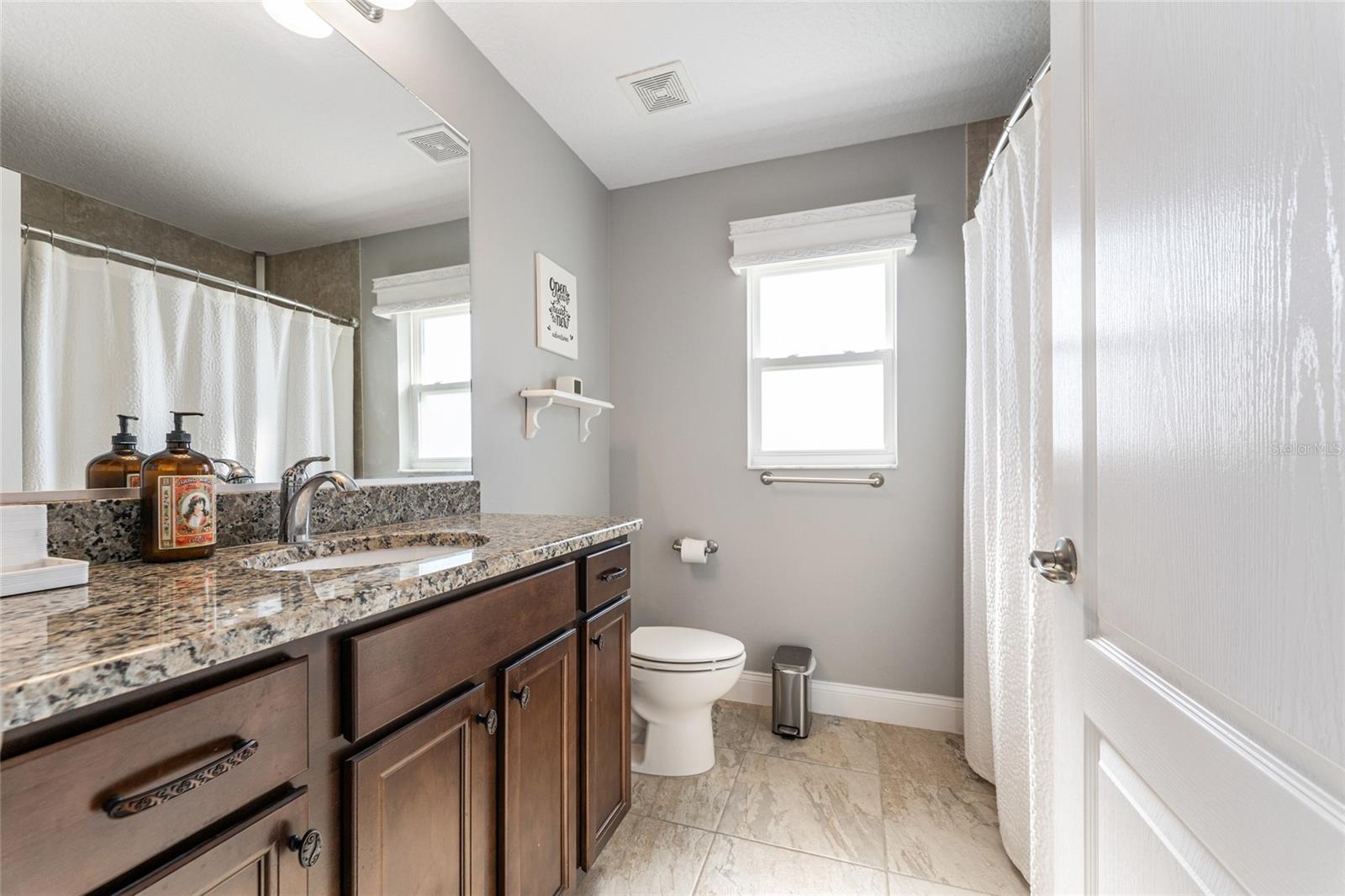 9945 SW SW 55TH AVENUE RD