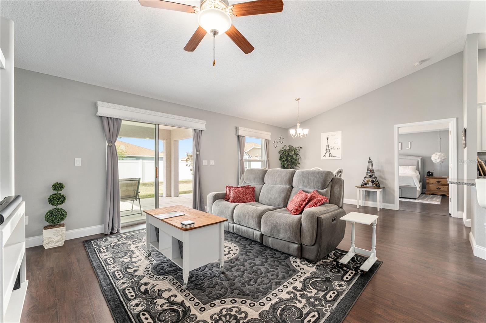 9945 SW SW 55TH AVENUE RD